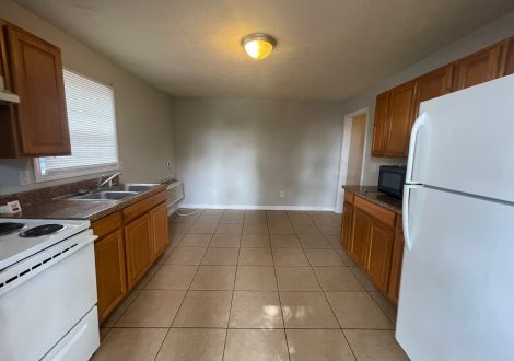 103 W 17th #3 3