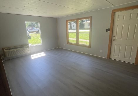 114 Thomas Dr. 7