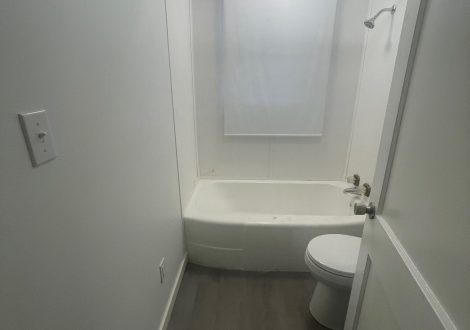 1712 B Hillview 11