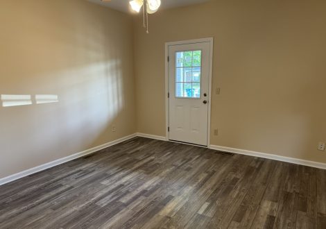 By submitting this image to Realtracs Inc, the User grants to Realtracs Inc an unrestricted license to use the image in compilations of properties and in other ways authorized by the Board of Directors.