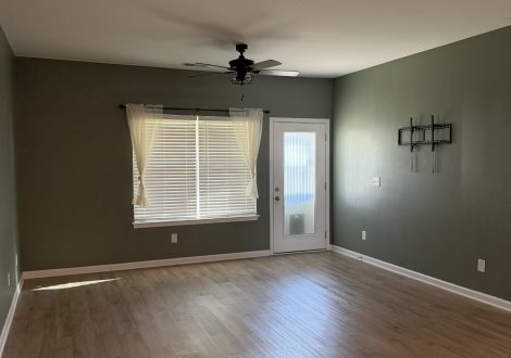 2108 Franks Ct 7