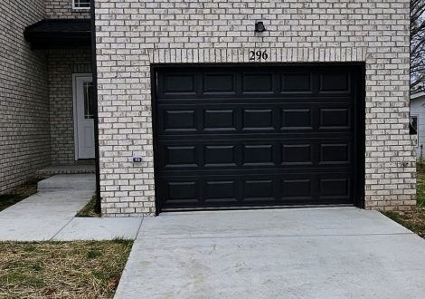 296 Locust 7