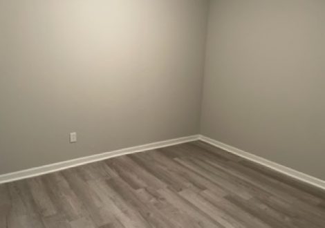 300 -2 Carol Drive -7