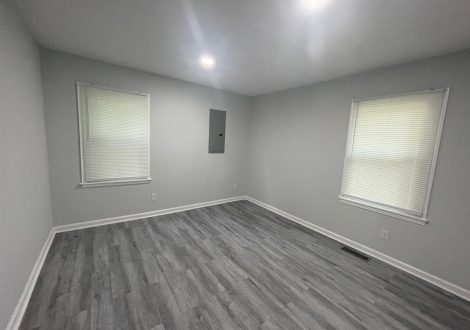 306 W 13th 8