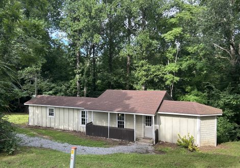 3504 Fly Rd 3