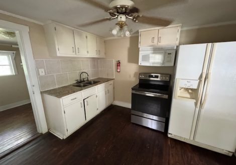 413 E 17th 5