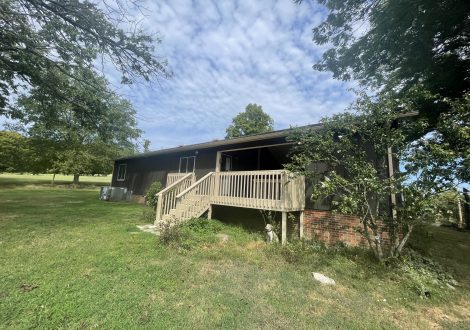 4473 Moore Ln 18